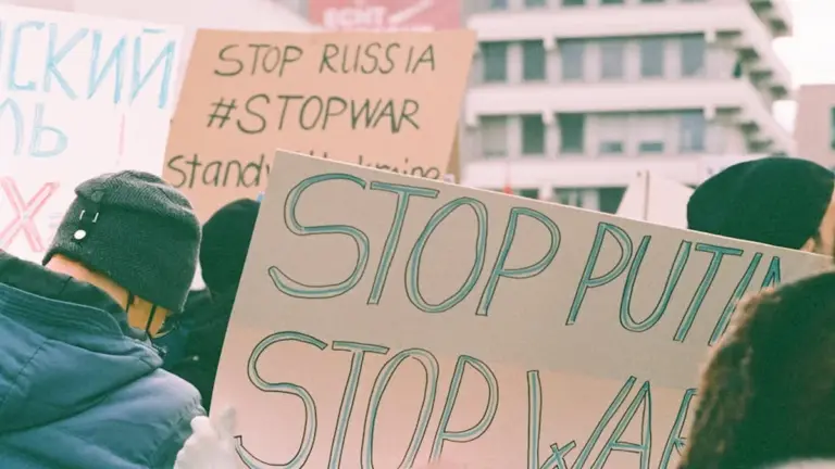 Who is next to Putin and Lukashenko: Markovski, Onishchenko or Vice-Prime Minister Stoilkovic?