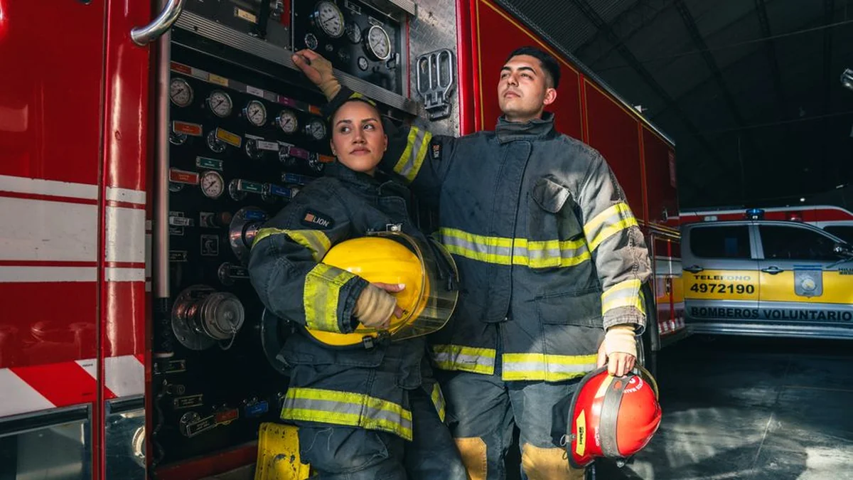 Angelov: There are at least 120 volunteer firefighters at the location during the fire season