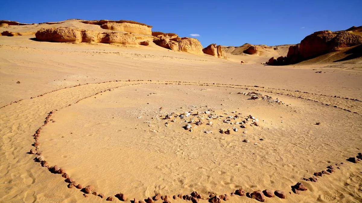 Egypt is building “NOVIOOT NIL” in the desert. The project cost 15 billion dollars