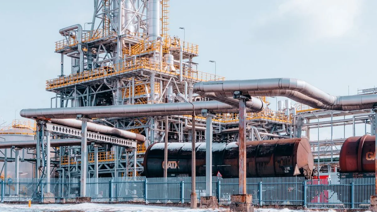 FT: Canada builds oil pipeline to supply Asia to reduce dependence on the US market