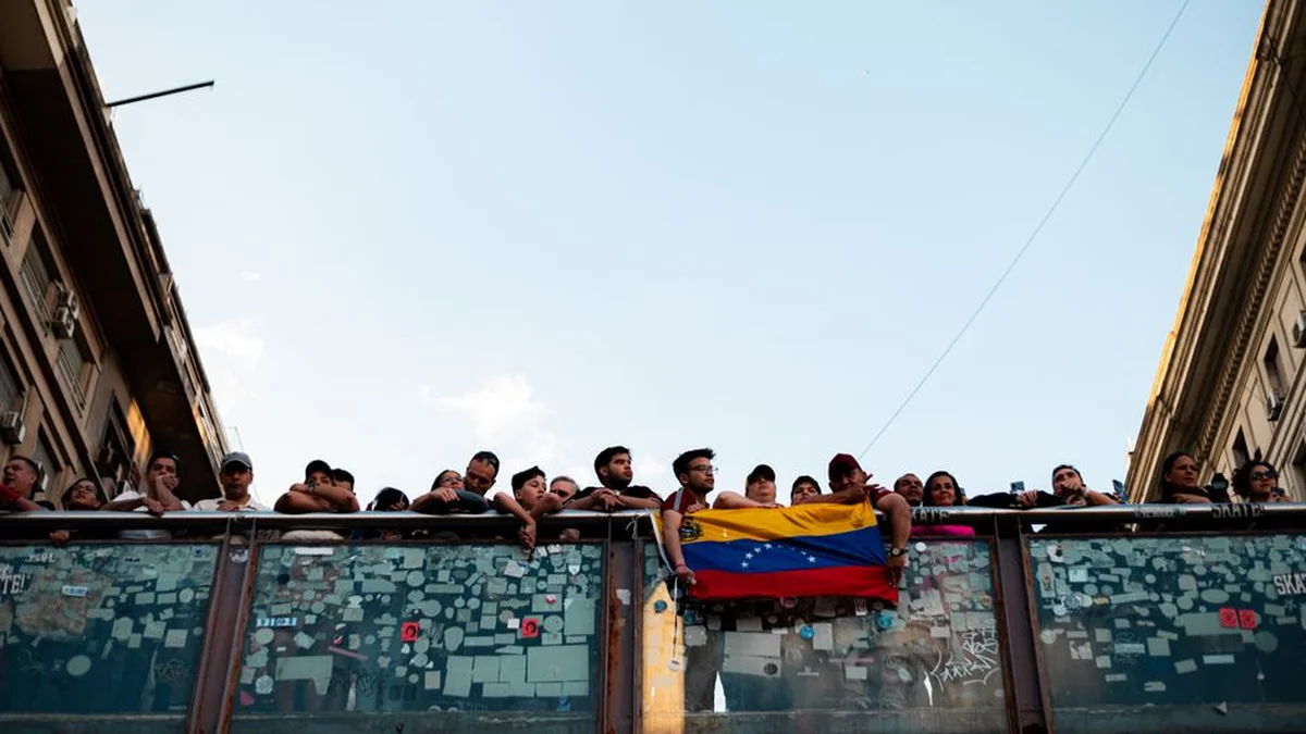 The number of people killed in Venezuela surpassed 3,300, 16,470 were injured